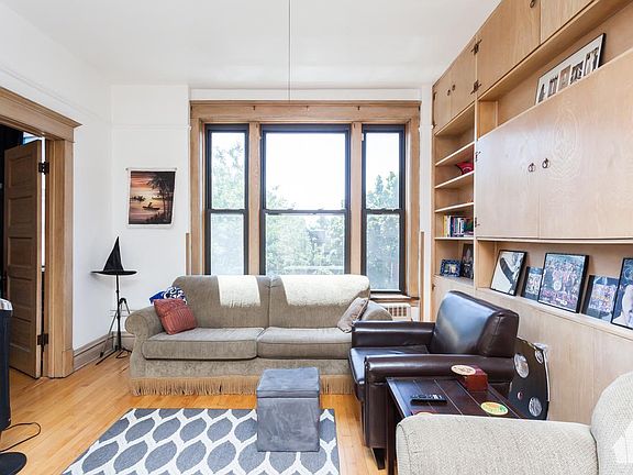 3rd image of 3616 W Wrightwood Ave