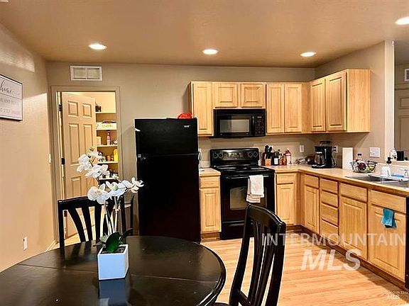 2nd image of 6498 S Lighthouse Pl