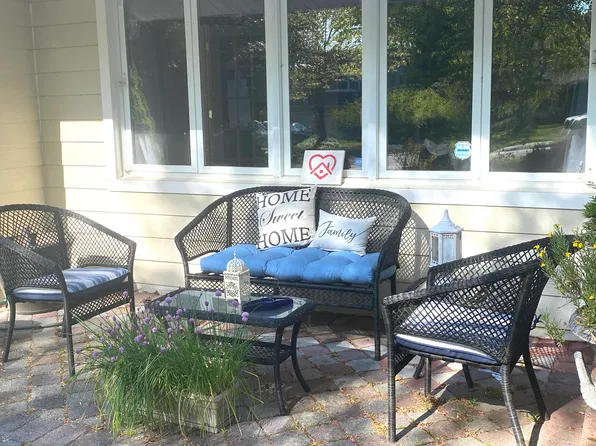 100 W End Ave, Shrewsbury, NJ 07702