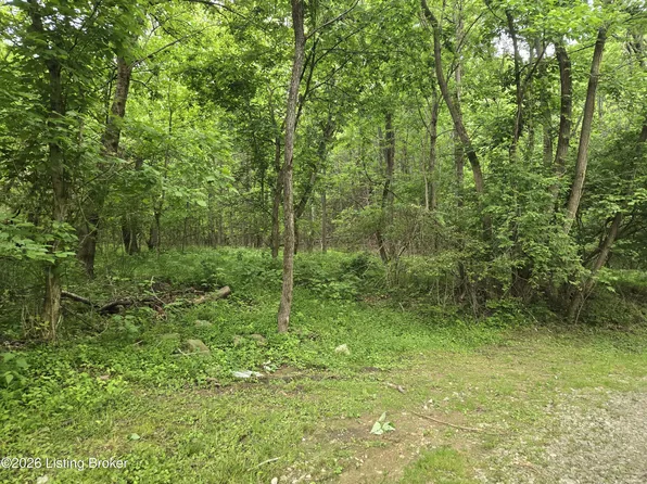 11708 Mitchell Hill Rd, Fairdale, KY 40118