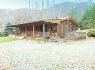 66 Cataloochee Ln, Waynesville, NC 28785
