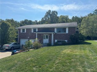 222 Hague Ln, Uniontown, PA