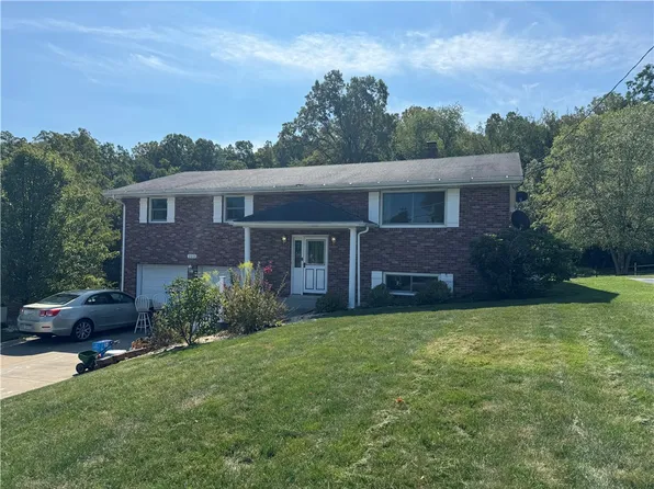 222 Hague Ln, Uniontown, PA 15401