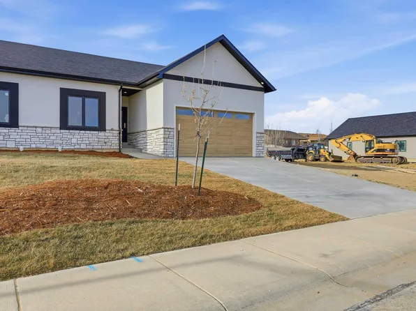 1371 Morado Dr, Casper, WY 82609