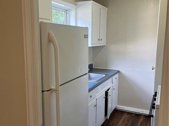 5th image of 202 Monticello Dr