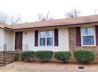 2209 Meloine Ln, Greensboro, NC 27407