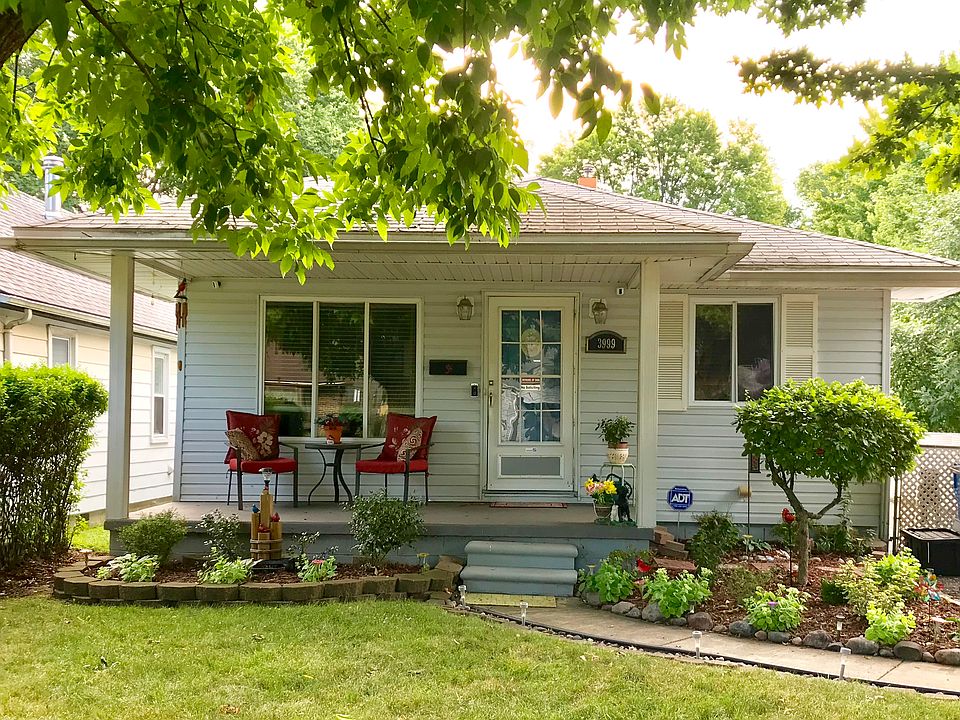 1st image of 3999 Weddell St
