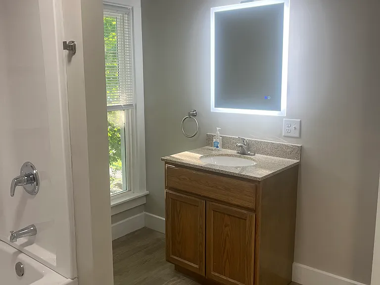 121 W Williams Ave #1 — Photo 10
