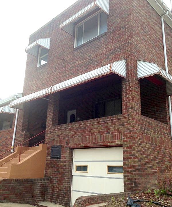 1st image of 401 Clinton St