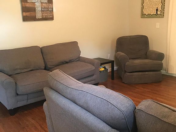 4th image of 187 Northwood Dr