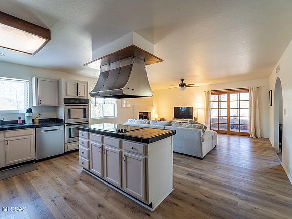 4th image of 5463 N Stonehouse Pl