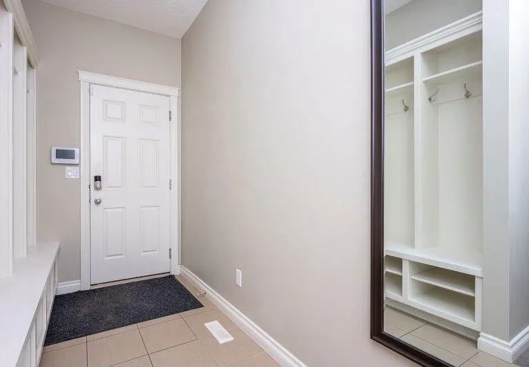 8207 9th Ave SW — Photo 20