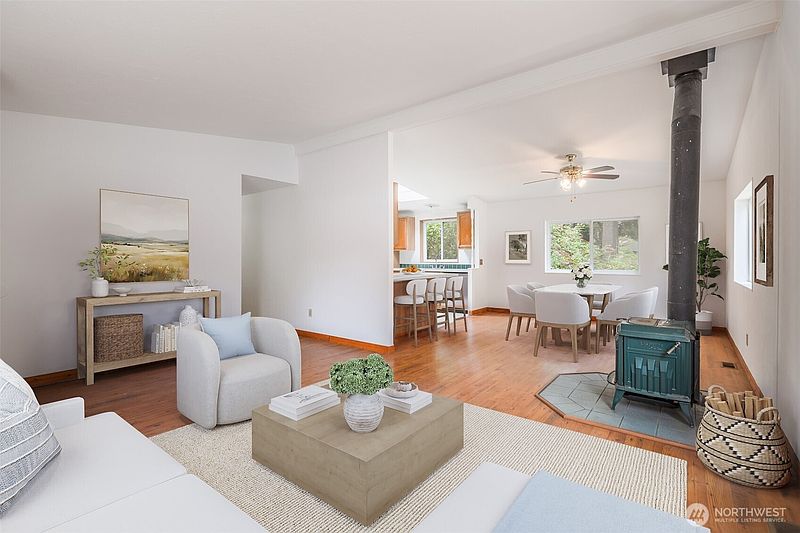 3rd image of 12619 120th Avenue Ct E #7