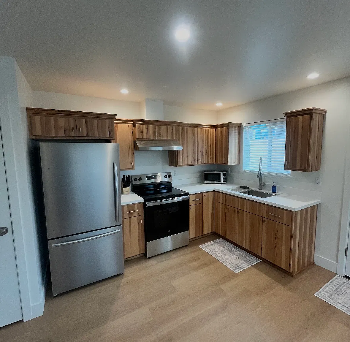 1 bed, $1,300 — Photo 3