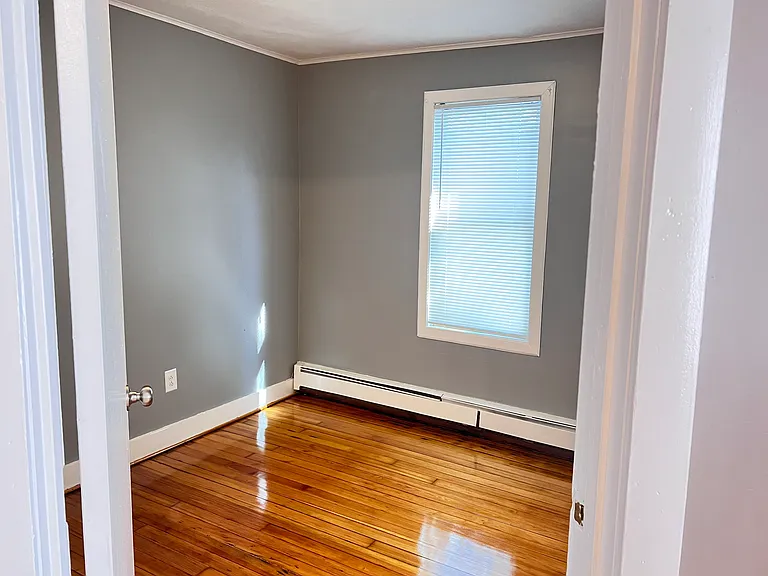 7 Robinson St #1 — Photo 12
