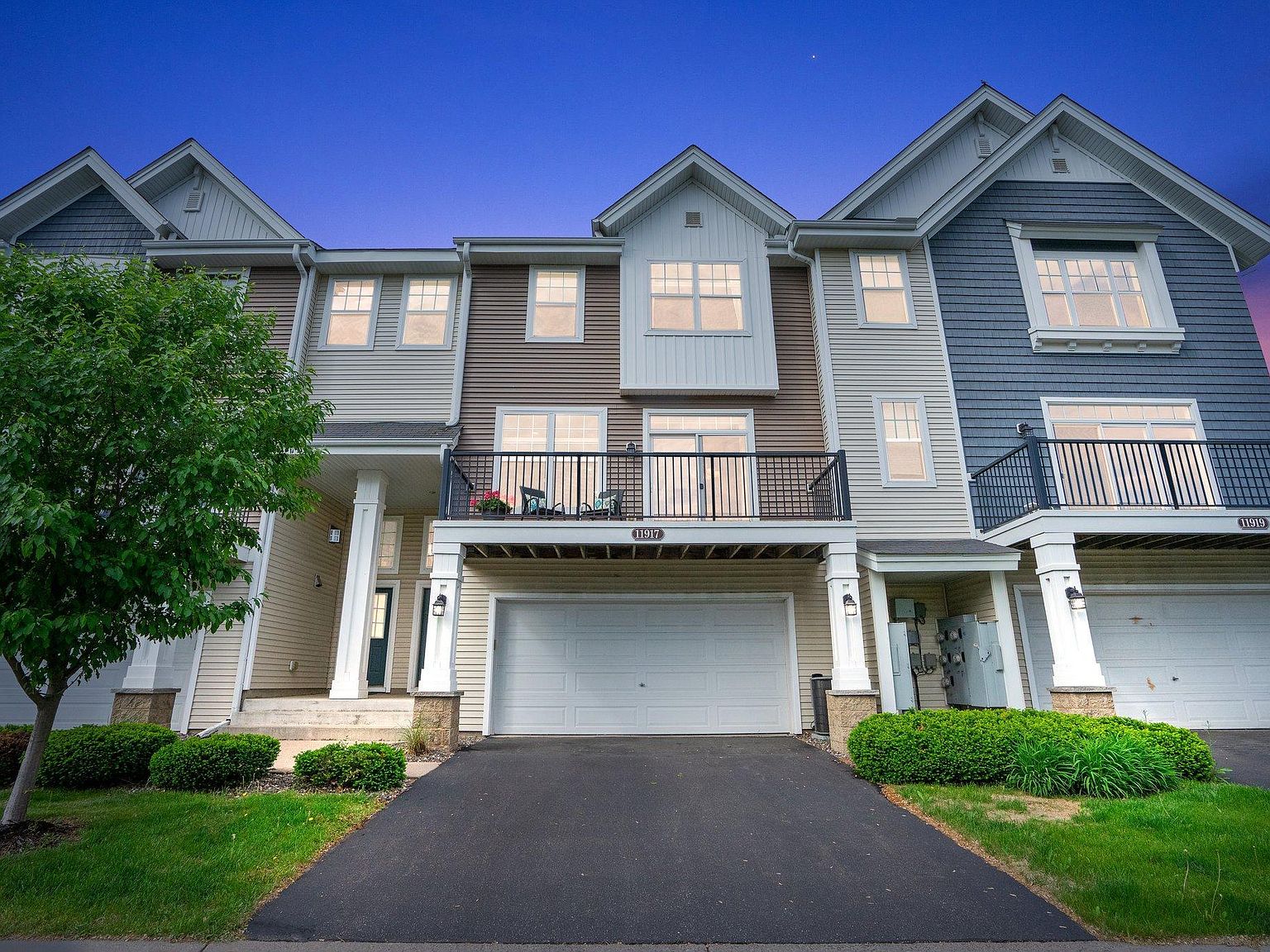 11917 Emery Village Dr N, Champlin, MN 55316 Zillow