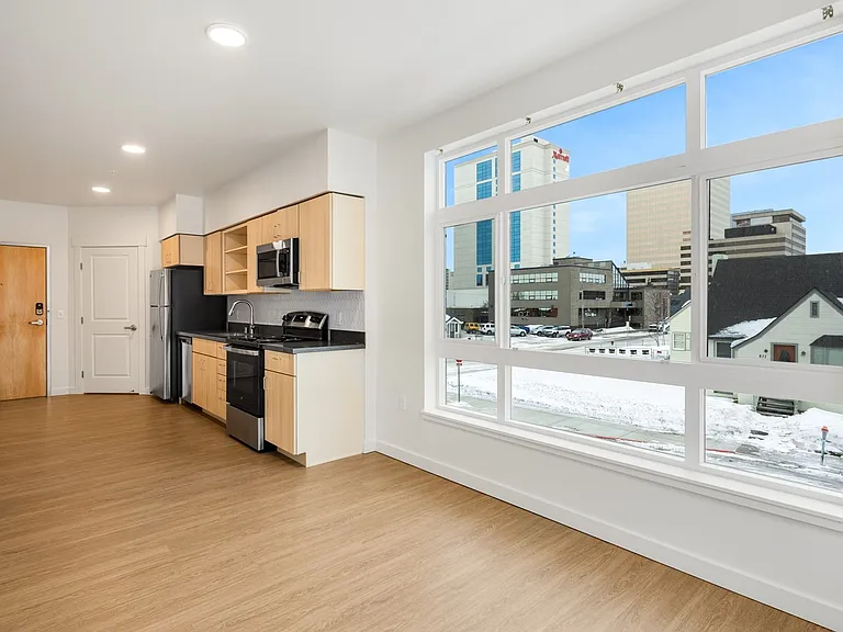 Grand 1 Bed Grand 1 Bed