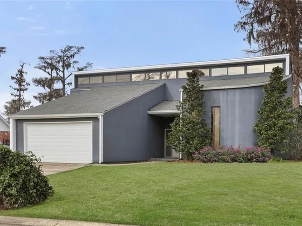 69 Belle Grove Dr, Destrehan, LA 70047