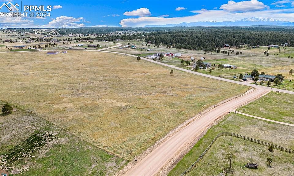 1st image of 12675 Green Meadow Dr