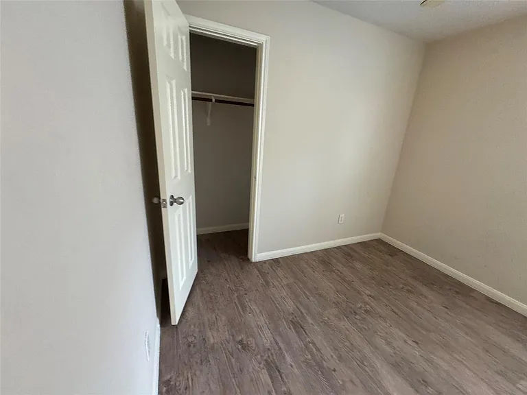 4818 Comal River Loop — Photo 25