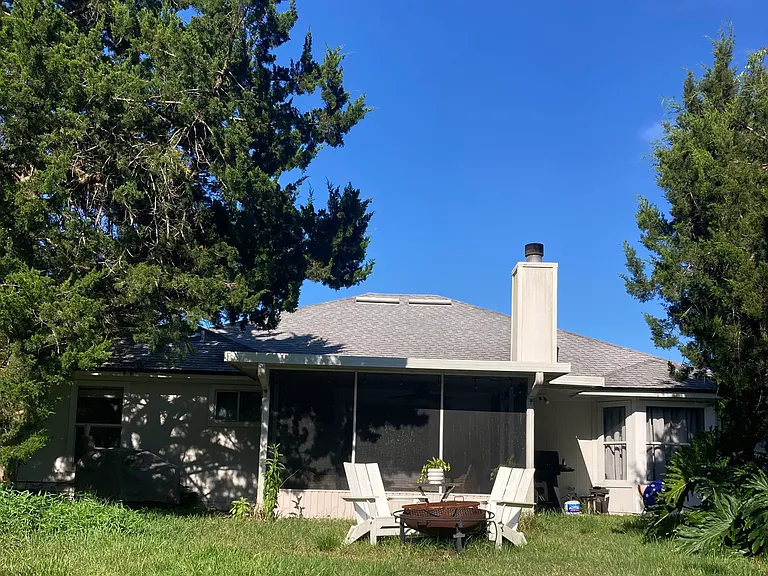 2032 Capistrano Dr — Photo 6