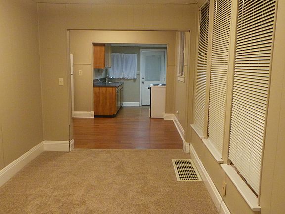 2nd image of 624 W Beardsley Ave