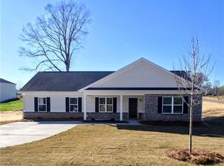 45 Charlotte Drive, Statham, GA 30666