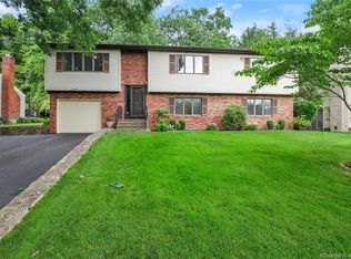 53 Dagmar Rd, Stamford, CT 06905