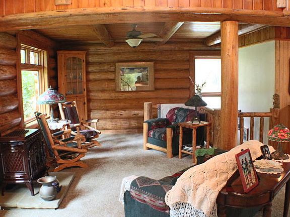 4th image of 587 Kohler Lake Ln