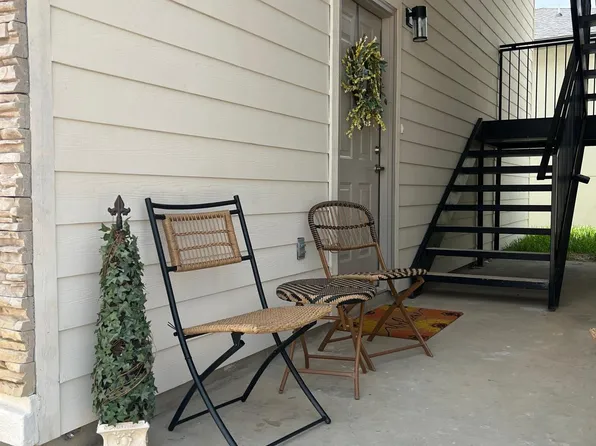 1201 Gage Ave, Laredo, TX