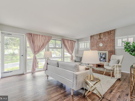 5th image of 314 Gruenther Ave