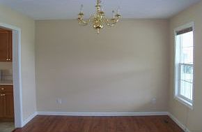 4th image of 114 Meadowbrook Dr
