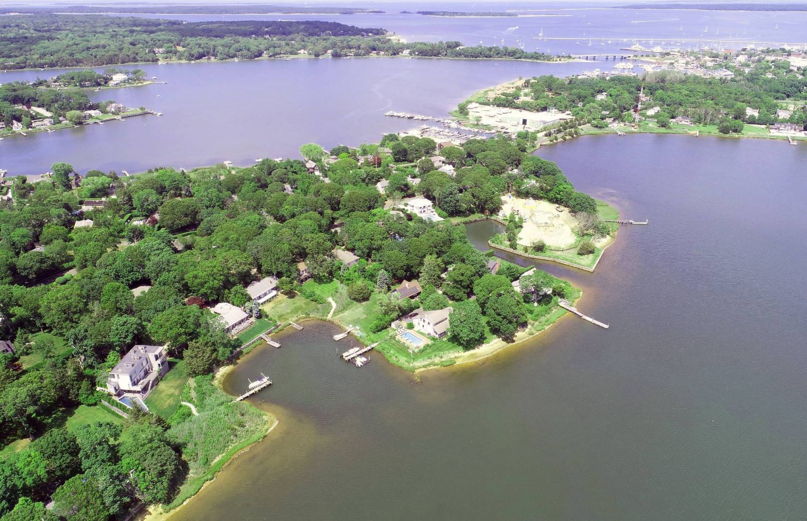 236 Redwood Rd, Sag Harbor, NY 11963 Out East