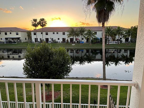3rd image of 8930 NW 97th Ave APT 204