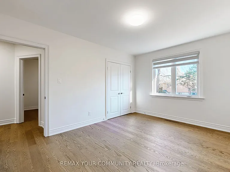 135 Searle Ave — Photo 14