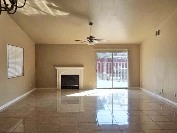 3rd image of 1351 Echo Ln
