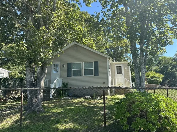 41 Point St, Fairhaven, MA 02719