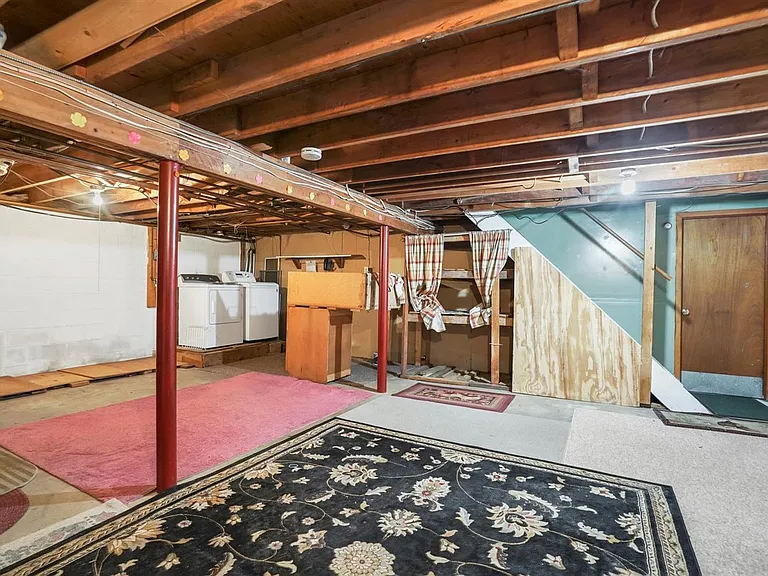 68 Skyline Dr — Photo 27