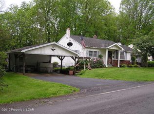 90 W Mount Airy Rd, Shavertown, PA 18708