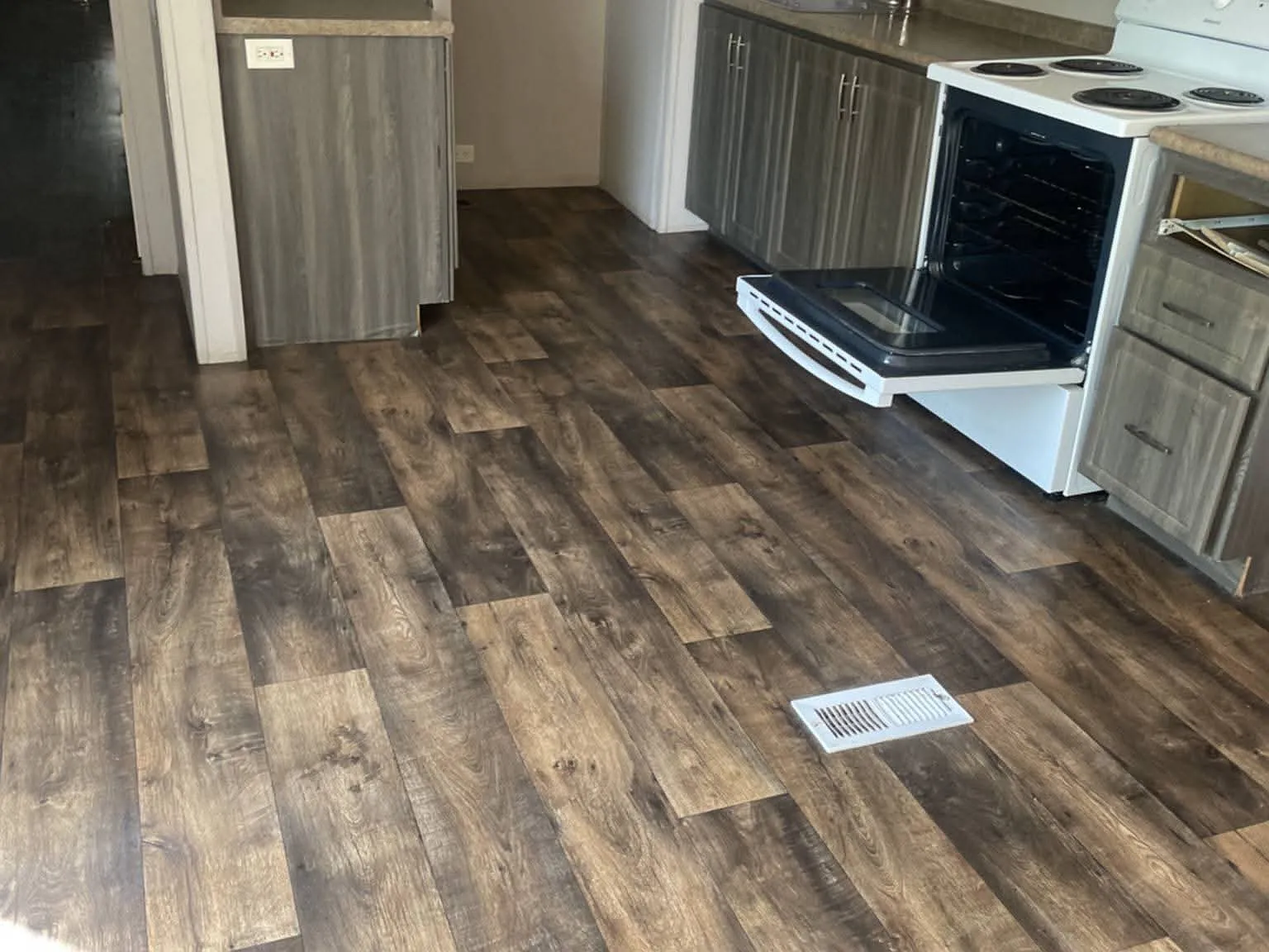 2 bed, $875 — Photo 3