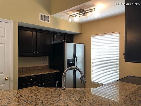 5th image of 13703 N Richmond Park Dr #1709