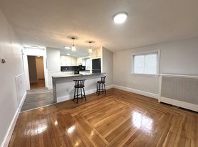41 Staples Ave, Everett, MA