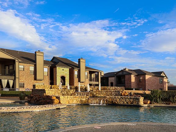 5th image of 1315 Riverchase Dr APT 2014