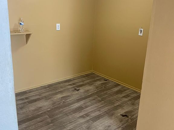 2nd image of 17830 Glendale St APT 7