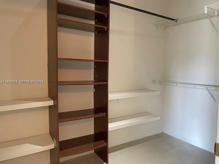 16309 Emerald Cove Rd #16309 — Photo 24