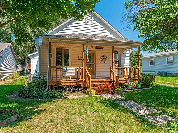 3rd image of 512 Frorer Ave