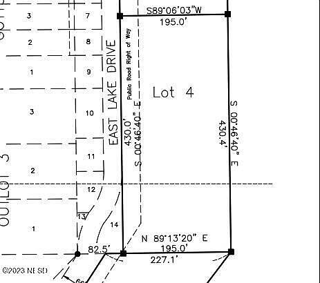 2nd image of 4 E Lake Dr
