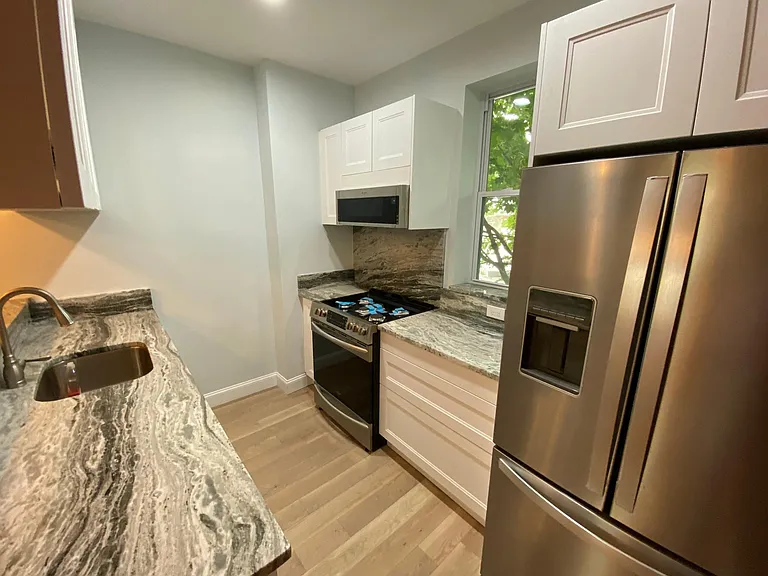 1417 Massachusetts Ave SE #6 — Photo 6