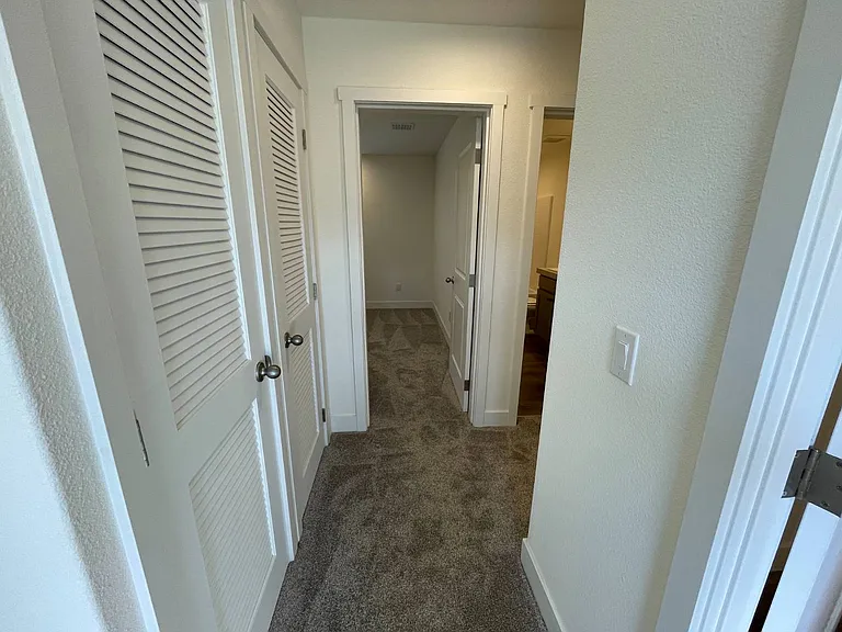 5427 Edgewood Ln #4E — Photo 14