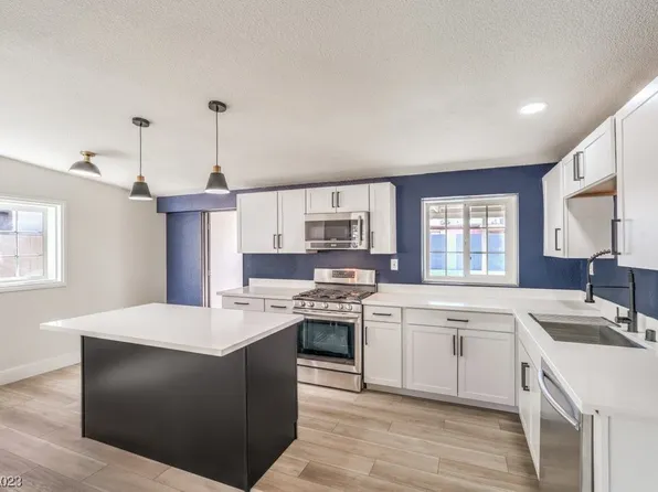 1717 James St, North Las Vegas, NV 89030